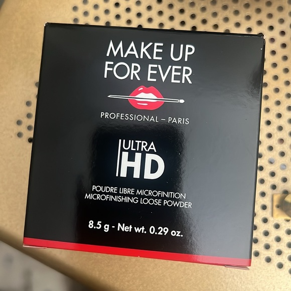 Make up forever ultra hd loose powder - Picture 3 of 3
